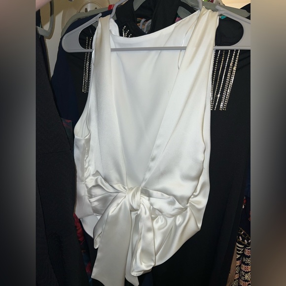 ZARA Open back Satin Effect shirt - Picture 4 of 5